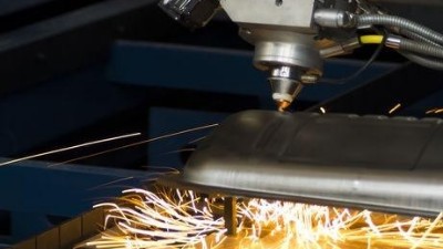 激光切割在碳鋼中的問(wèn)題，執(zhí)信環(huán)保激光煙霧過(guò)濾器廠家為企業(yè)解析！