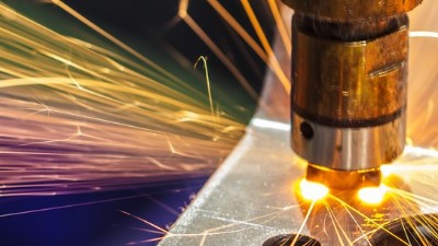 執(zhí)信環(huán)保激光切割煙霧過(guò)濾器，凈化激光切割企業(yè)車間污染。