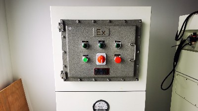 工業(yè)防爆除塵器,執(zhí)信環(huán)保專注車間安全粉塵凈化設備制造。